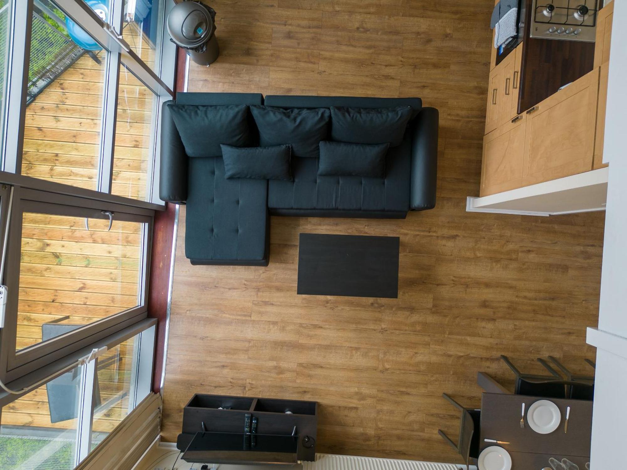 Luxury 2 Bed Apartment - Near Heathrow, Legoland, Windsor Slough Exterior foto